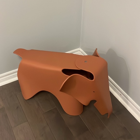 VITRA EAMES ELEPHANT STOOL NEW! Best home gift Chair for kids and adluts - Picture 4 of 4
